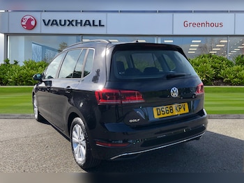 Used Volkswagen Golf SV 2018 for sale - 79154088: Photo