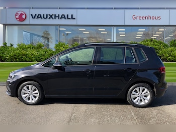 Used Volkswagen Golf SV 2018 for sale - 79154088: Photo