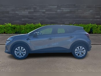 Used Renault Captur 2022 for sale - 79697966: Photo