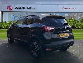 Used Renault Captur 2019 for sale - 79154143: Photo