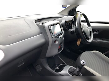 Used Toyota AYGO 2020 for sale - 79154136: Photo