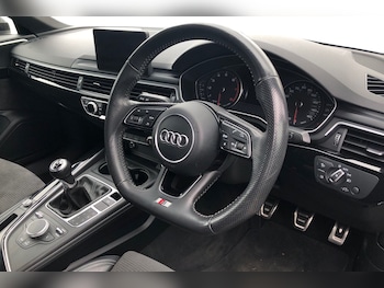 Used Audi A4 2017 for sale - 79154145: Photo