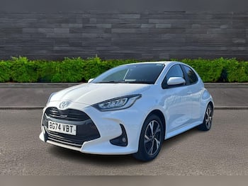 Used Toyota Yaris 2024 for sale - 79623188: Photo