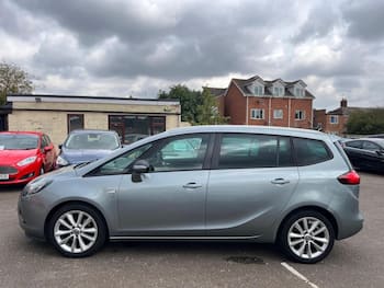 Used Vauxhall Zafira Tourer 2015 for sale - 79588775: Photo