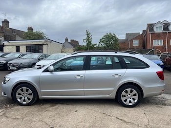 Used Skoda Superb 2013 for sale - 78621128: Photo