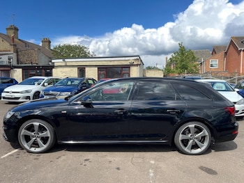 Used Audi A4 Avant 2018 for sale - 78621177: Photo