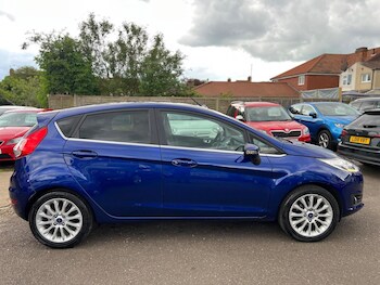 Used Ford Fiesta 2015 for sale - 78621137: Photo