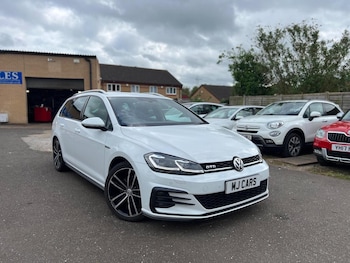 Used Volkswagen Golf 2017 for sale - 78620896: Photo