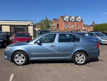 Used Skoda Octavia 2009 for sale - 78621185: Photo