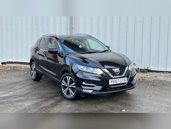 Used Nissan Qashqai 2017 for sale - 78353243: Photo