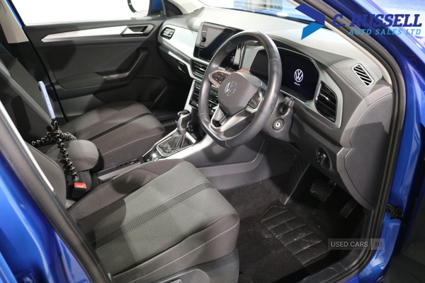 Used Volkswagen T-Roc 2023 for sale - 77217719: Photo 11