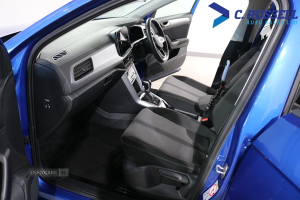 Used Volkswagen T-Roc 2023 for sale - 77217719: Photo 15