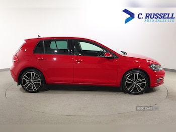 Used Volkswagen Golf 2019 for sale - 76539332: Photo