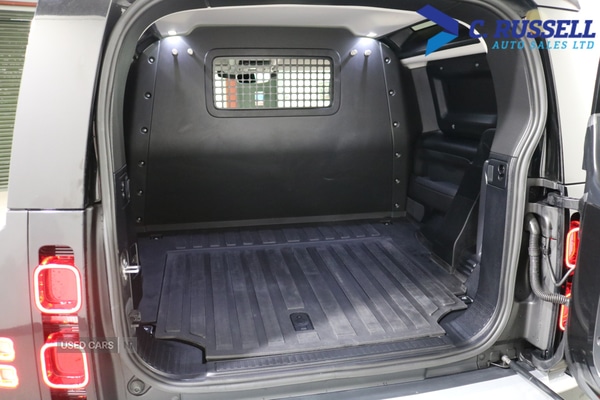 Used Land Rover Defender 2024 for sale - 77371987: Photo 12