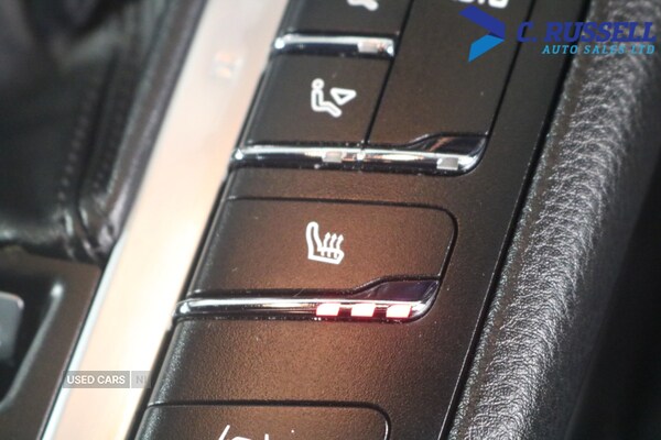 Used Porsche Macan 2021 for sale - 76123463: Photo 26