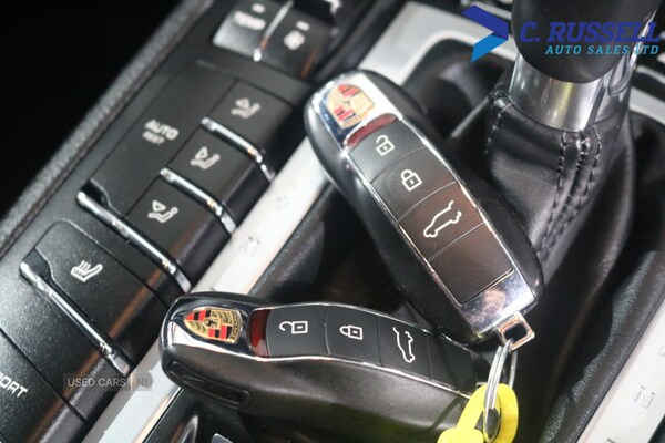 Used Porsche Macan 2021 for sale - 76123463: Photo 29