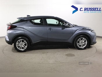 Used Toyota C-HR 2023 for sale - 78602505: Photo
