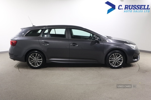 Used Toyota Avensis 2017 for sale - 76953723: Photo 4