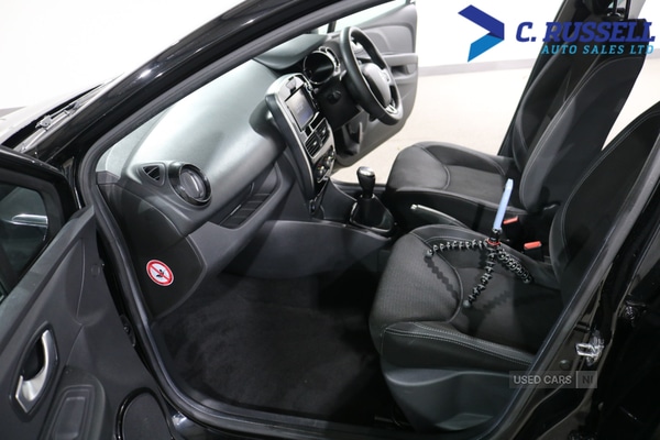 Used Renault Clio 2019 for sale - 77599529: Photo 15