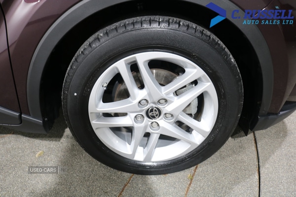 Used Toyota C-HR 2023 for sale - 77575713: Photo 9