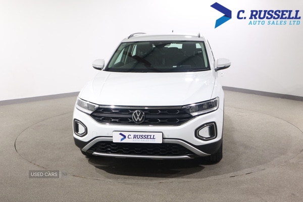 Used Volkswagen T-Roc 2023 for sale - 77909995: Photo 2