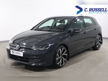 Volkswagen - Golf