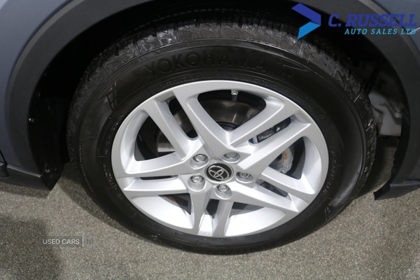 Used Toyota C-HR 2023 for sale - 77497794: Photo 9