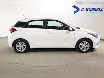 Used Hyundai i20 2017 for sale - 78319723: Photo