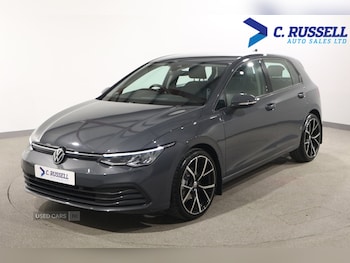Volkswagen - Golf