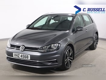 Volkswagen - Golf