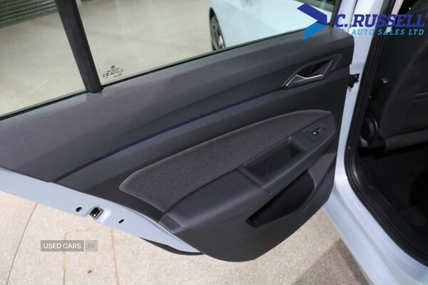 Used Volkswagen Golf 2025 for sale - 77230803: Photo 14