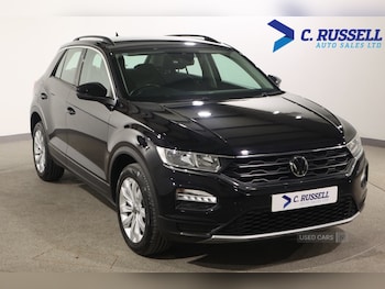 Used Volkswagen T-Roc 2021 for sale - 77909967: Photo