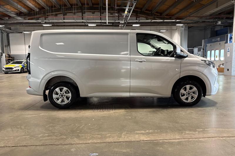 Used Ford Transit Custom 2025 for sale - 76960755: Photo 8