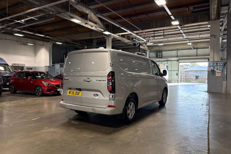 Used Ford Transit Custom 2025 for sale - 76960755: Photo 9