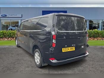 Used Ford Transit Custom 2024 for sale - 76895335: Photo