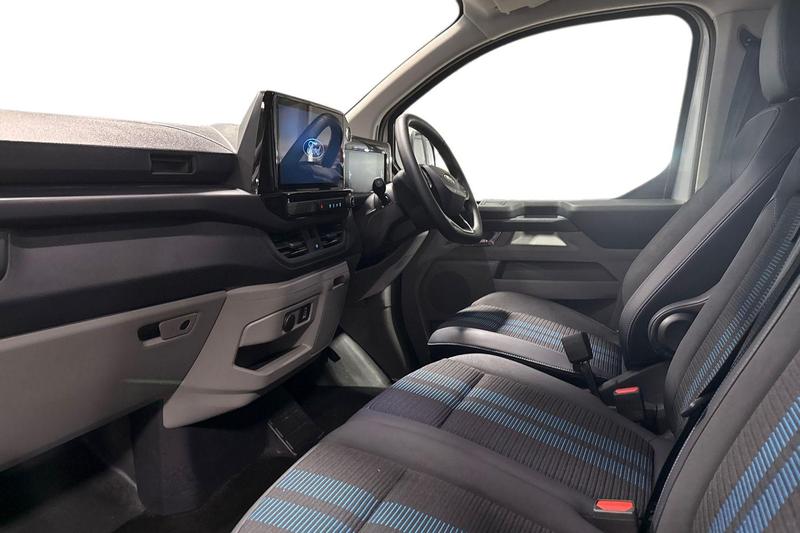 Used Ford Transit Custom 2025 for sale - 77198958: Photo 4