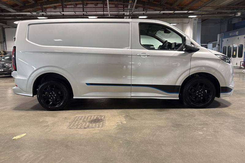 Used Ford Transit Custom 2025 for sale - 77198958: Photo 8