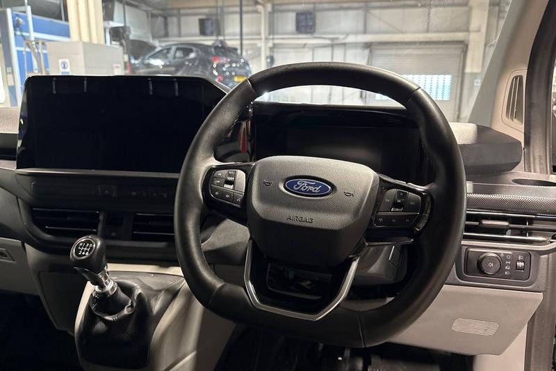 Used Ford Transit Custom 2024 for sale - 76819198: Photo 22