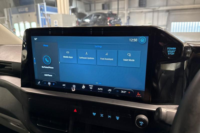 Used Ford Transit Custom 2024 for sale - 76819198: Photo 28