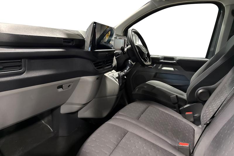 Used Ford Transit Custom 2024 for sale - 76819198: Photo 4