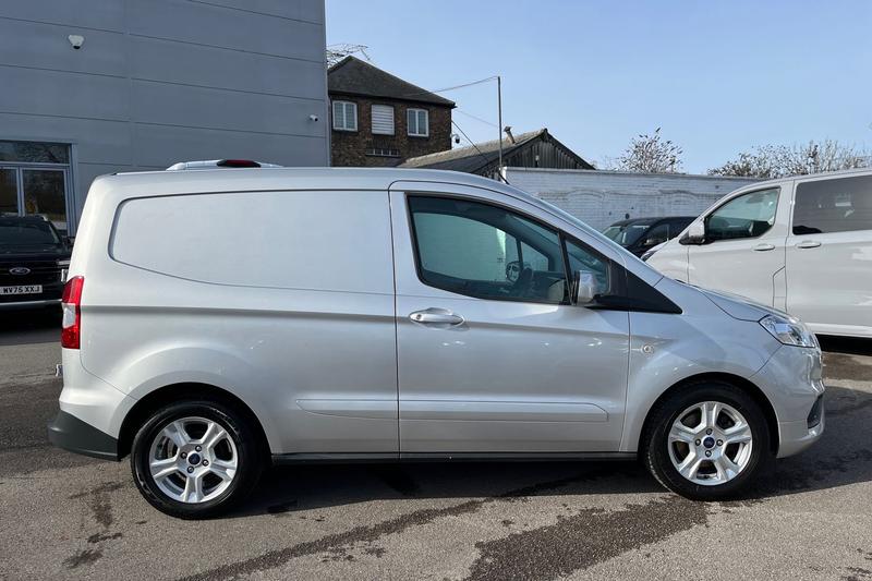 Used Ford Transit Courier 2023 for sale - 77691601: Photo 36