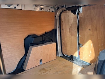 Used Ford Transit Courier 2023 for sale - 77691601: Photo