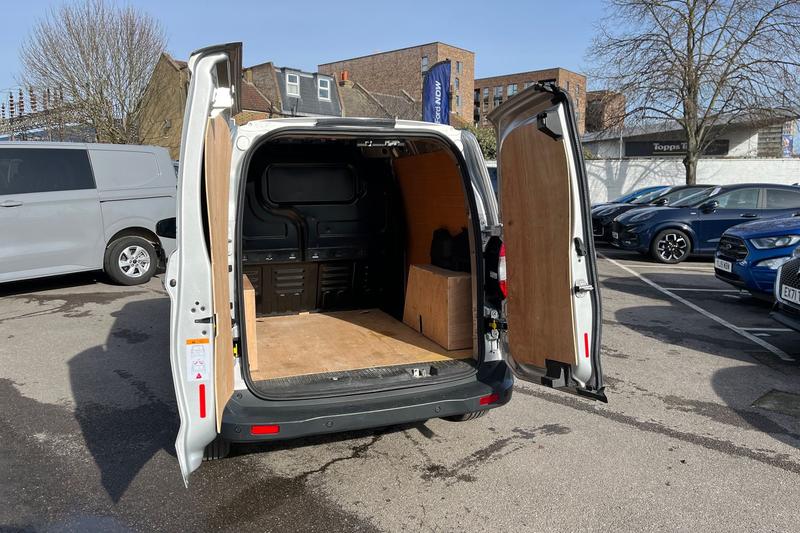 Used Ford Transit Courier 2023 for sale - 77691601: Photo 9