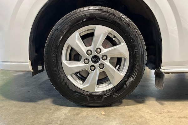 Used Ford Transit Custom 2024 for sale - 74351446: Photo 38