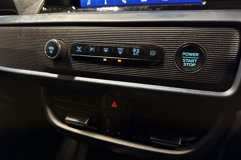 Used Ford Transit Courier 2024 for sale - 77138221: Photo 26