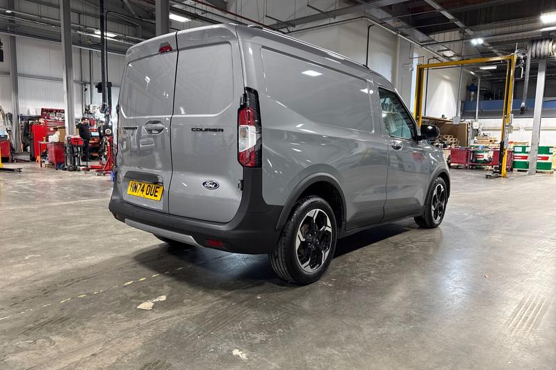 Used Ford Transit Courier 2024 for sale - 77138221: Photo 9