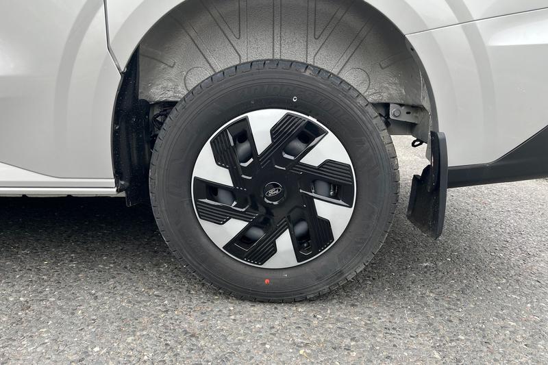 Used Ford Transit Custom 2025 for sale - 76660106: Photo 28