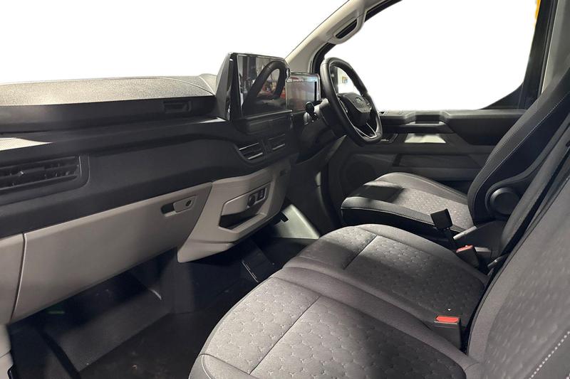 Used Ford Transit Custom 2025 for sale - 78001270: Photo 3