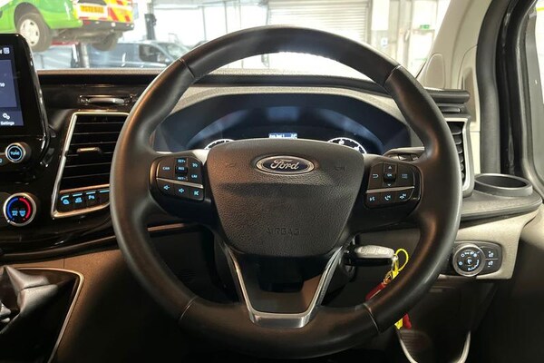 Used Ford Transit Custom 2023 for sale - 74676417: Photo 39