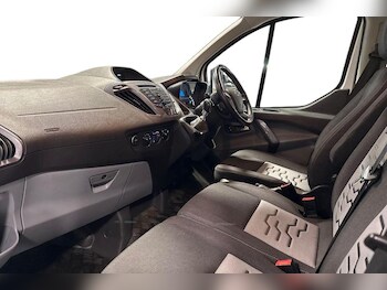 Used Ford Transit Custom 2017 for sale - 78255596: Photo